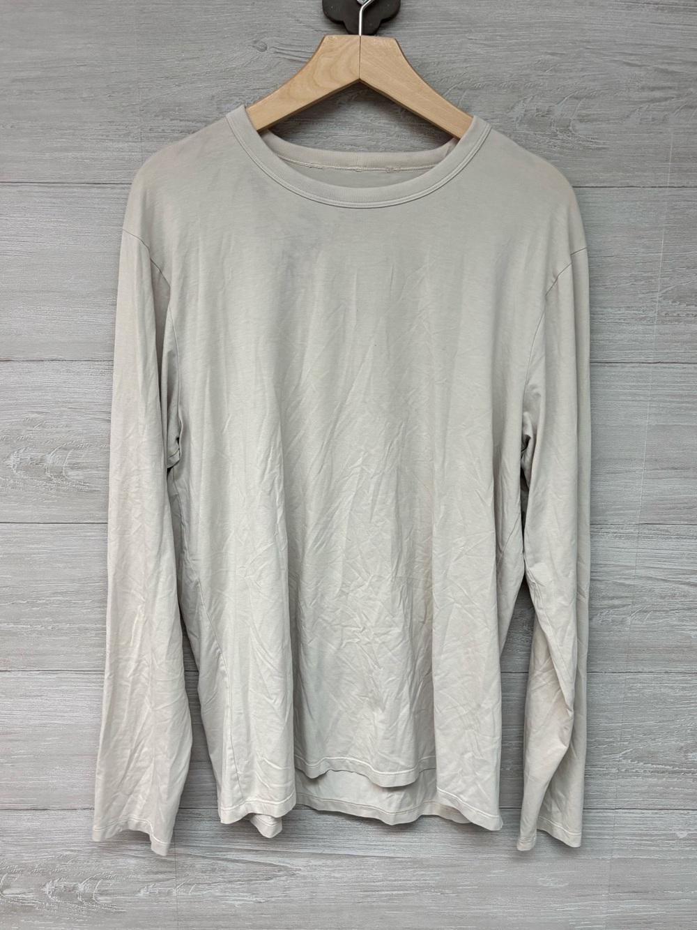 * | Lululemon | long sleeve shirt. Size M.